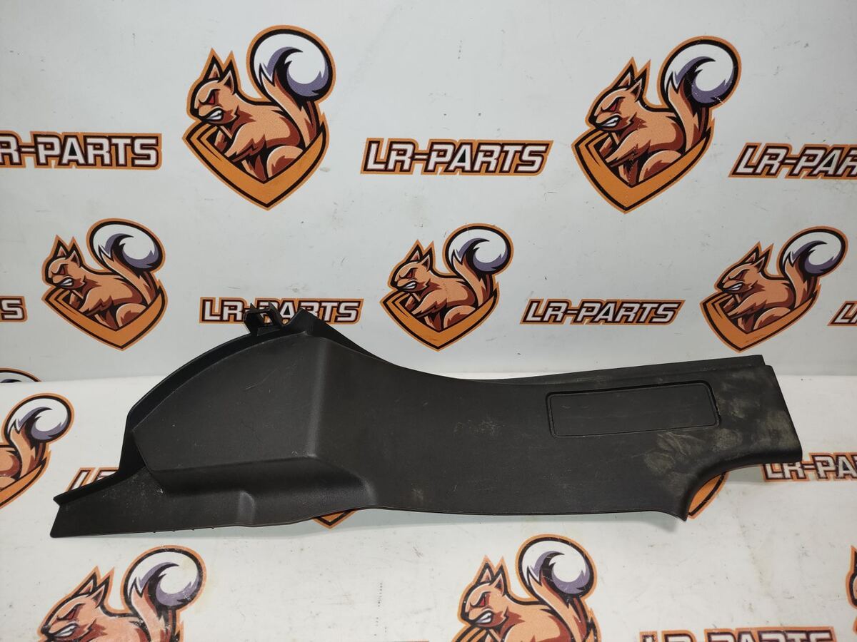 LR077976 Накладка порогу задня ліва Land Rover Discovery Sport L550 (2015-) Б/В